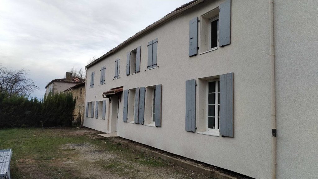 Photo fin de chantier isolation par l'exterieur coivert 17